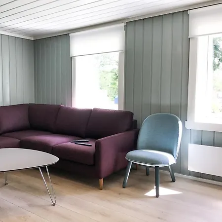 Beveroya Og Gerendaház