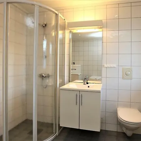 Gerendaház Beveroya Og Bø